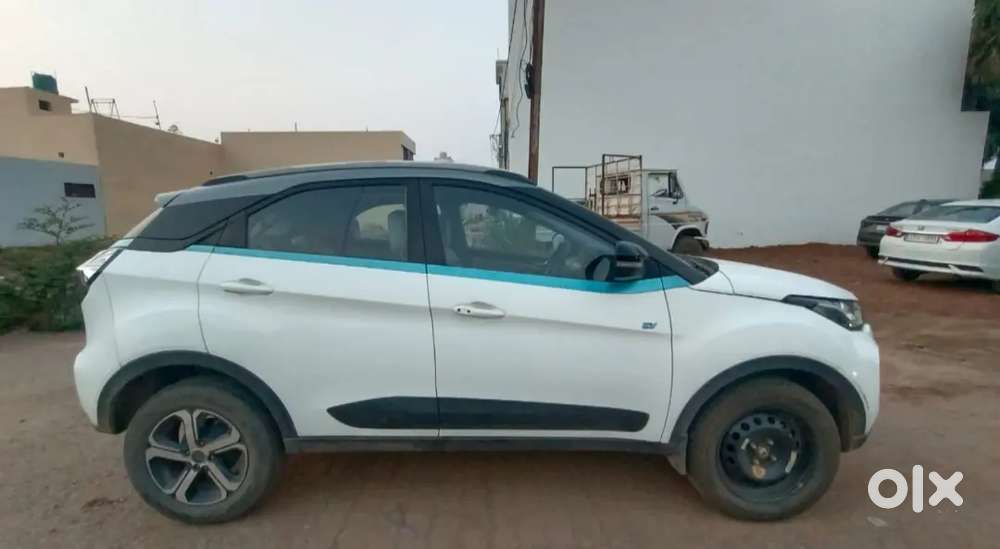 Tata Nexon Ev Xz Plus Lux