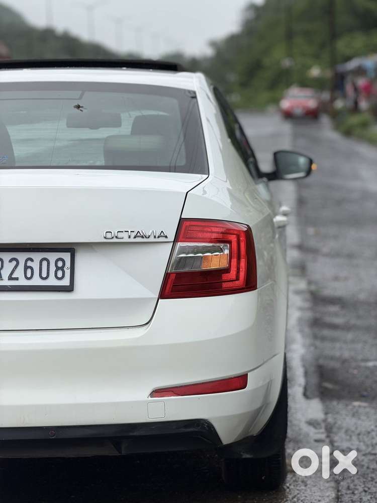 Skoda Octavia Elegance 2.0 Tdi At, 2014, Diesel