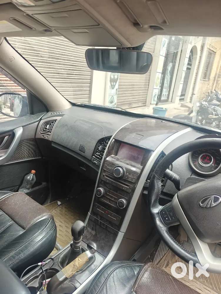 Mahindra Xuv500 2015