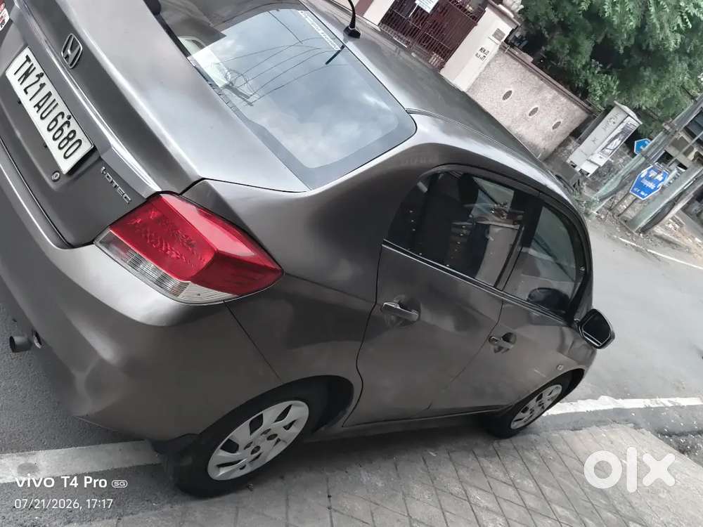 Honda Amaze Idtec  Diesel 2013 (perfect Condition )