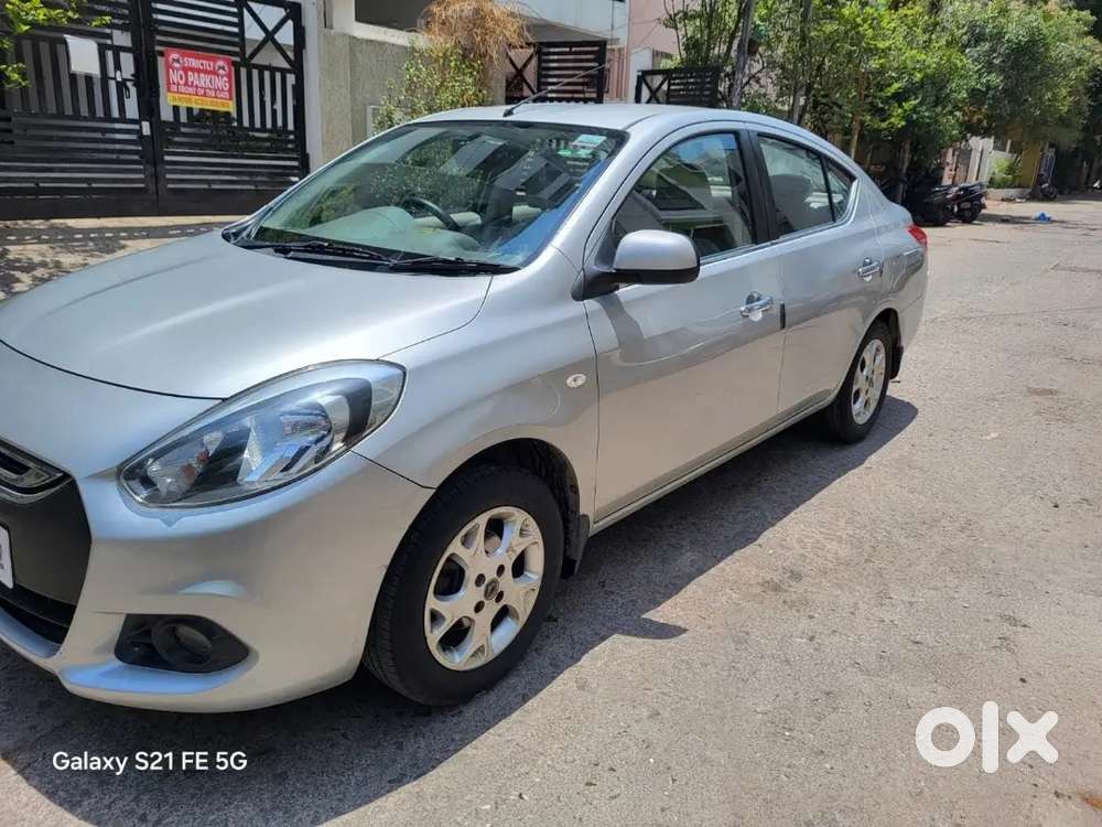 Only 28,000 Kms Renault Scala Rxz Diesel 2015