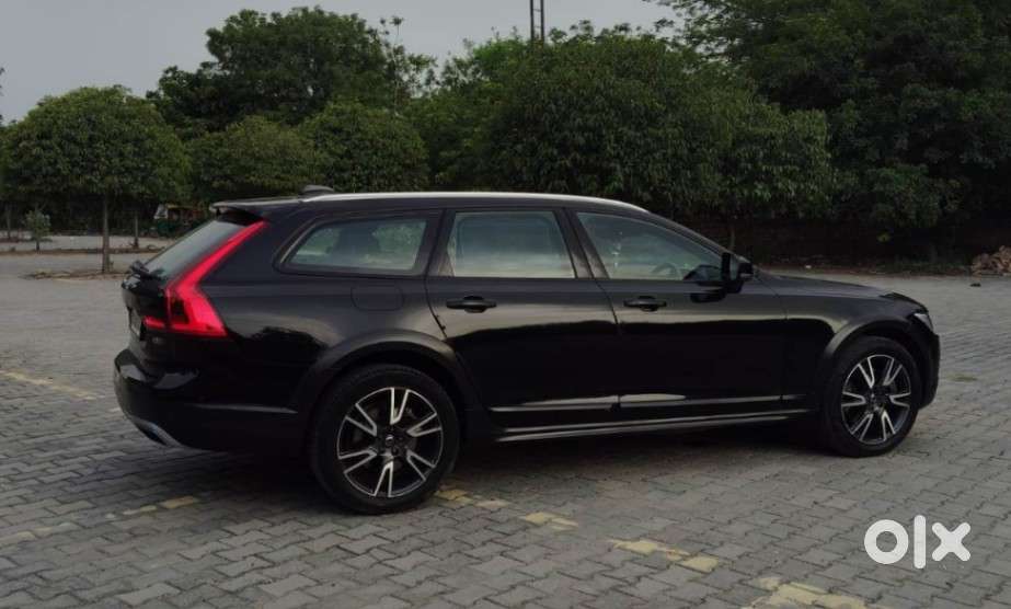 Volvo V 90 Cross Country D5, 2018, Diesel