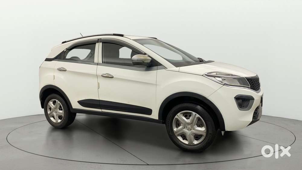 Tata Nexon 1.2 Revotron Xma, 2019, Petrol