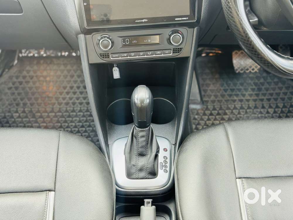 Volkswagen Polo 1.0 Highline Plus Tsi At, 2022, Petrol