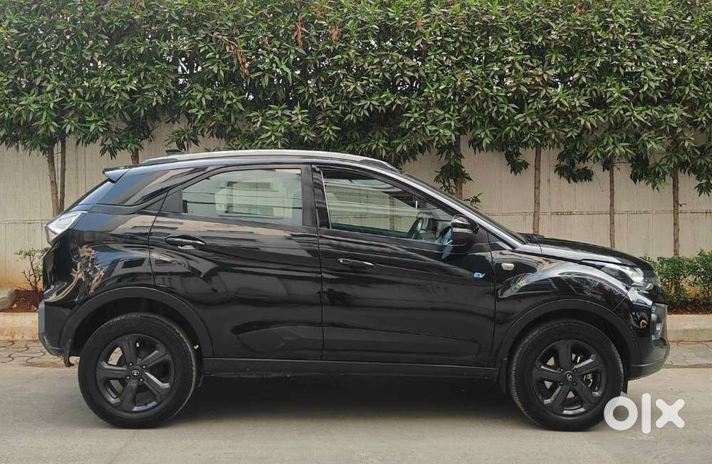 Tata Nexon Ev Xz Plus Dark Edition, 2022, Electric
