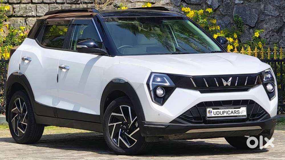 Mahindra Xuv 3xo Ax7 Diesel Mt, 2024, Diesel