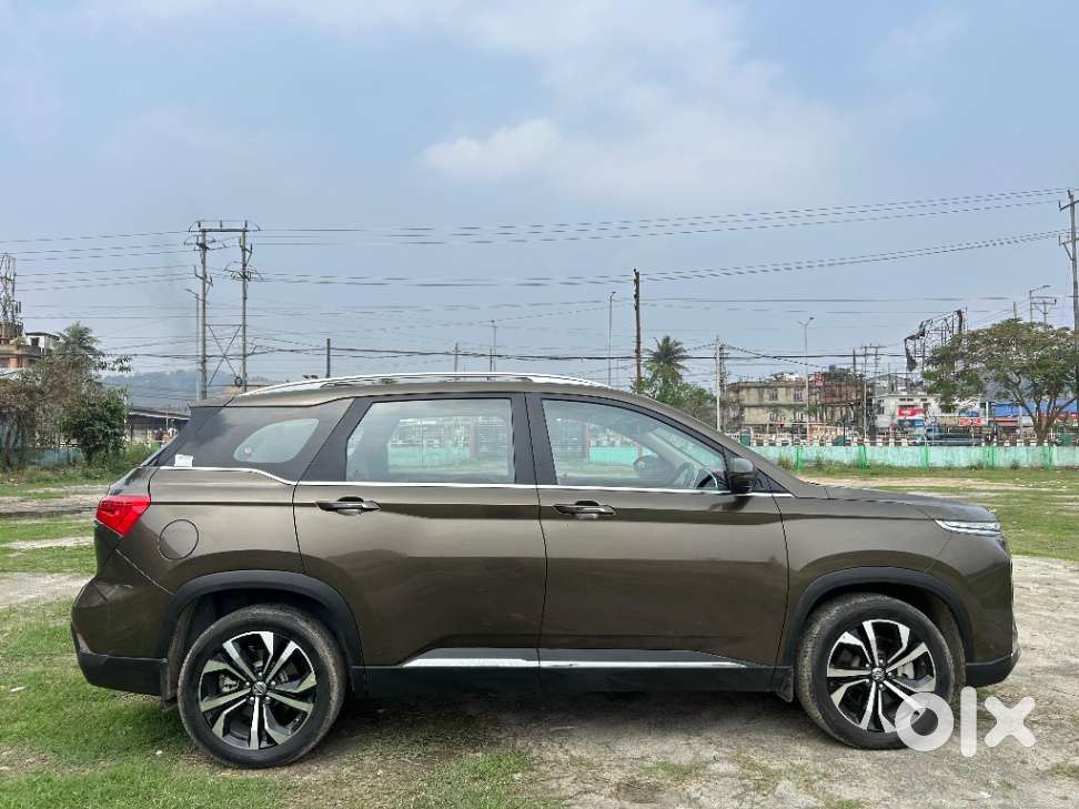 Mg Hector Plus Savvy Pro 1.5 Turbo Petrol Cvt 7 Str, 2024, Petrol