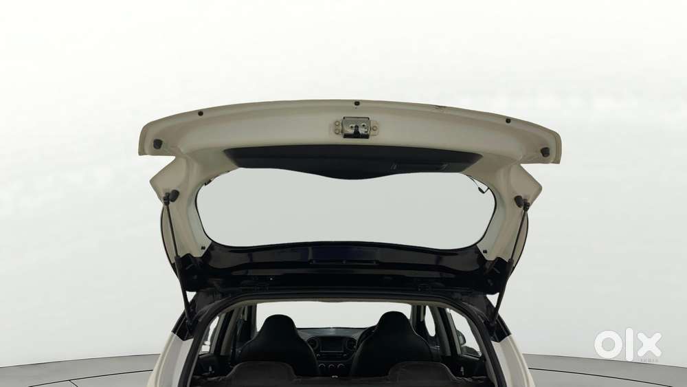 Hyundai Grand I10 1.2 Kappa Sportz Dual Tone, 2018, Petrol