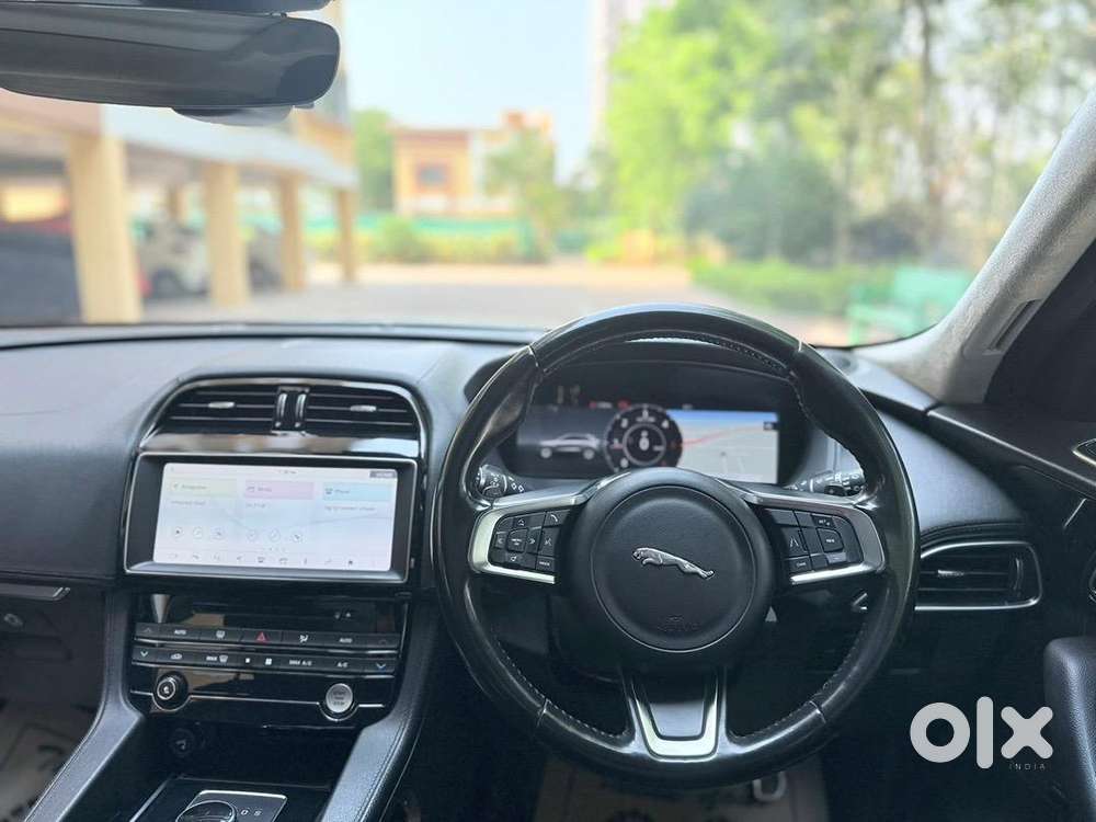 Jaguar F-pace Cbu Model 2.0 Awd Diesel