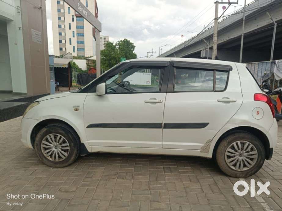 Maruti Suzuki Swift Vdi Bsiv, 2010, Diesel