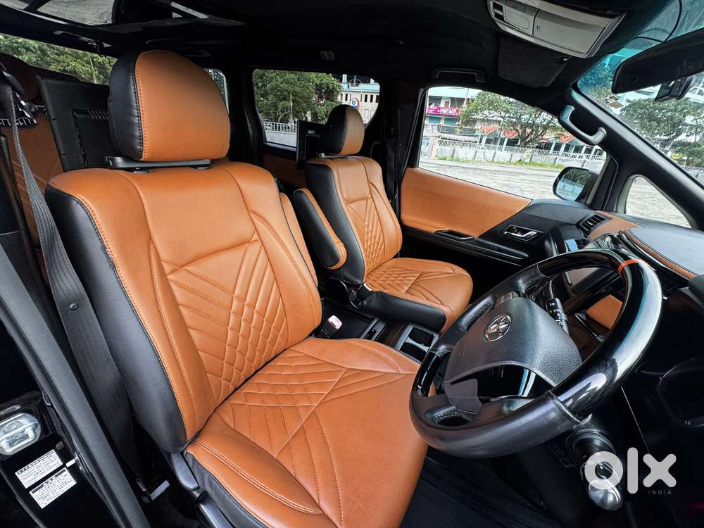 Toyota Alphard 3.0 V6, 2011, Petrol