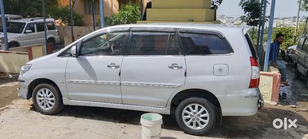 Toyota Innova 2.5 Diesel 2012