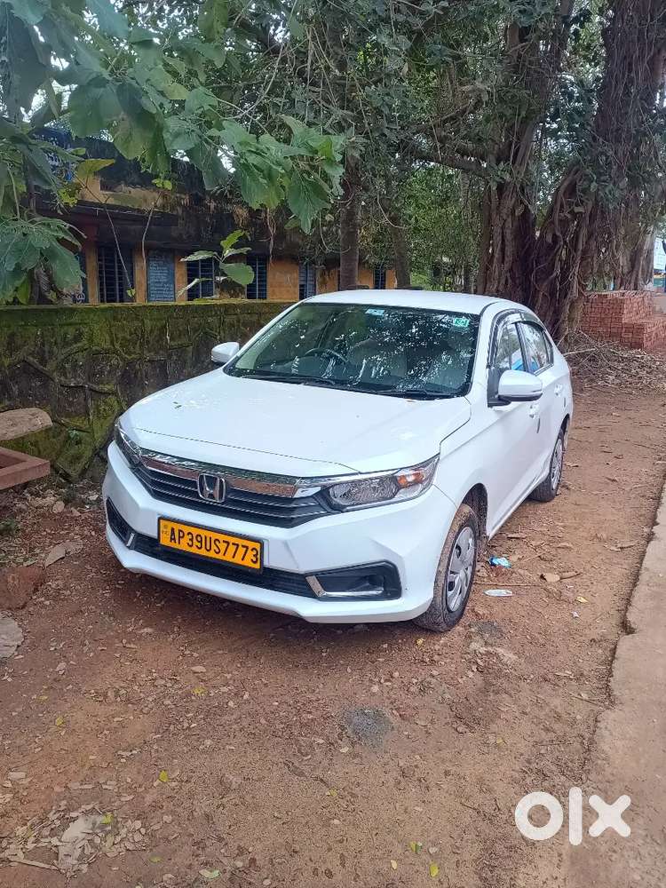 Honda Amaze 2023 Petrol Well Maintained