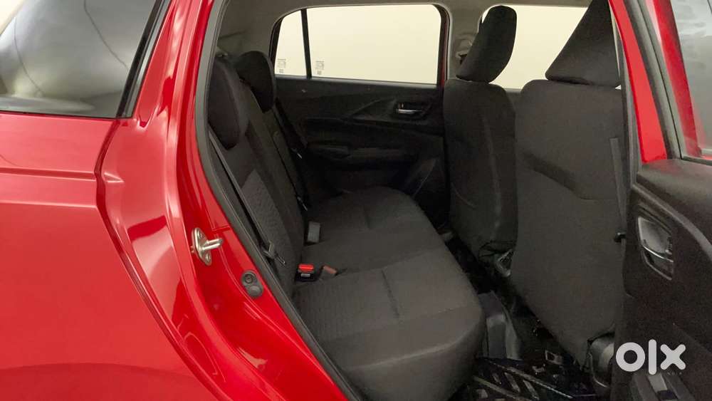 Maruti Suzuki Swift Zxi Plus Amt Dual Tone, 2025, Petrol