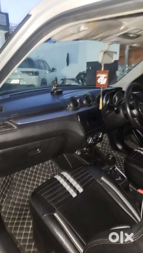 Maruti Suzuki Swift 2021