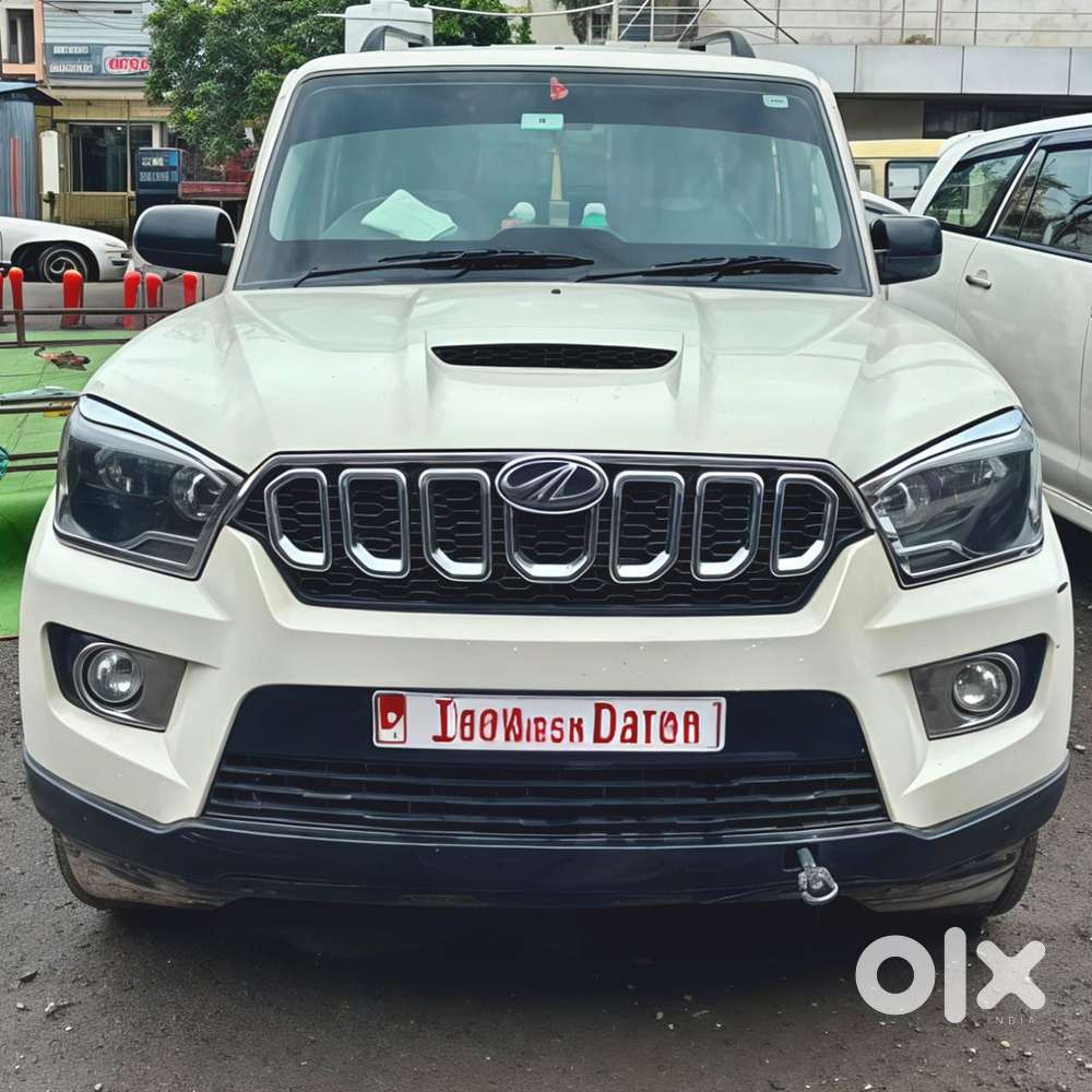 Mahindra Scorpio 2022 Petrol Well Maintained