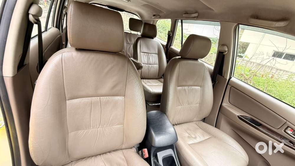 Toyota Innova 2.5 Zx Top End