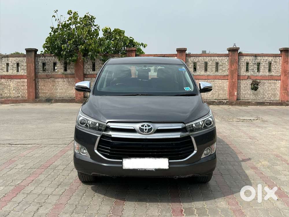 Toyota Innova Crysta 2.7 Zx At, 2017, Petrol
