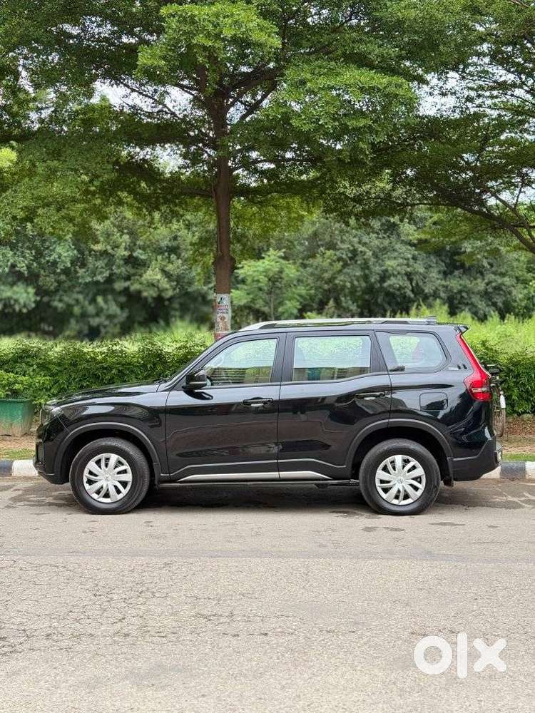 Mahindra Scorpio-n 2.2 Z6 Diesel At 7 Str, 2024, Diesel