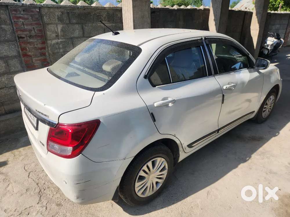 Maruti Suzuki Dzire 2018 Petrol 90000 Km Driven