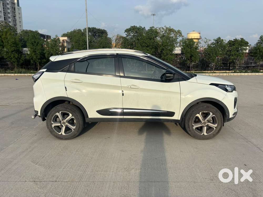 Tata Nexon 1.2 Revotron Xz Plus, 2022, Petrol