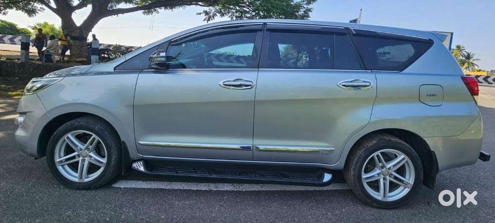 Toyota Innova Crysta 2.4 Z 7 Str, 2017