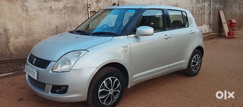 Maruti Suzuki Swift Vxi 1.2 Abs Bs-iv, 2010, Petrol