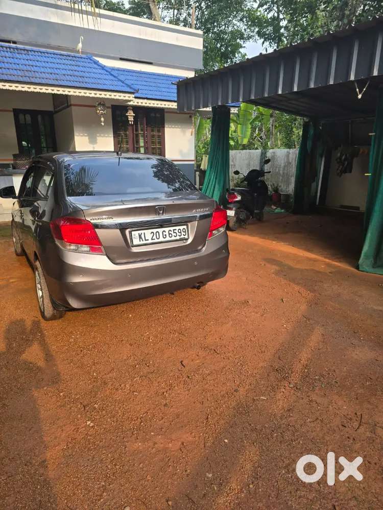 Honda Amaze 2014 Petrol Well Maintained