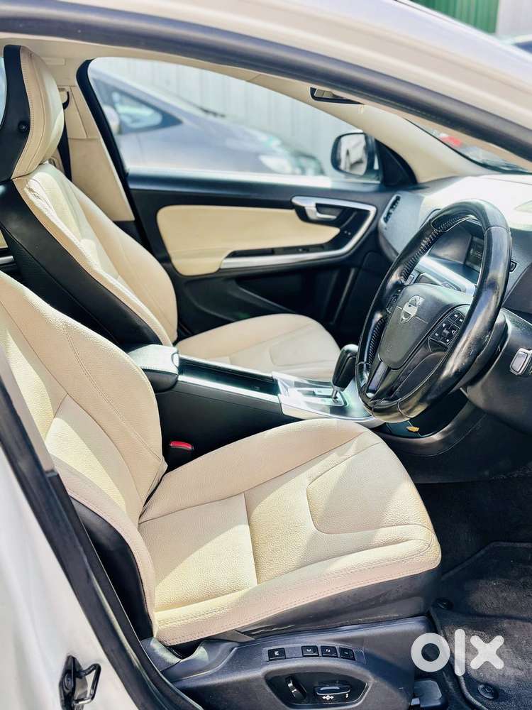 Volvo S60 D5 Kinetic, 2013, Diesel