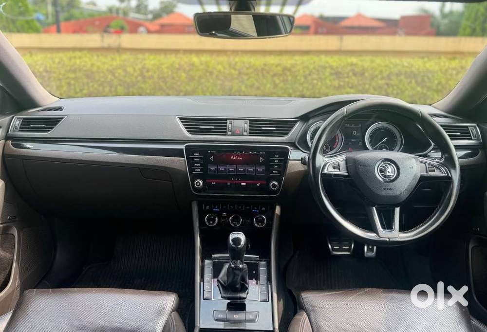 Skoda Superb L&k 2.0 Tdi At, 2020, Petrol