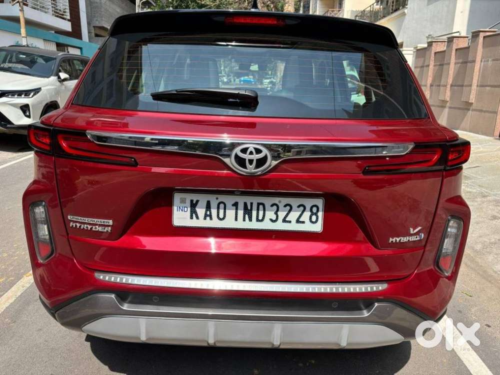 Toyota Urban Cruiser Hyryder 1.5 V Hybrid, 2024, Petrol