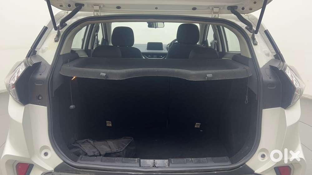 Tata Nexon 1.2 Revotron Xz Plus (s), 2023, Petrol