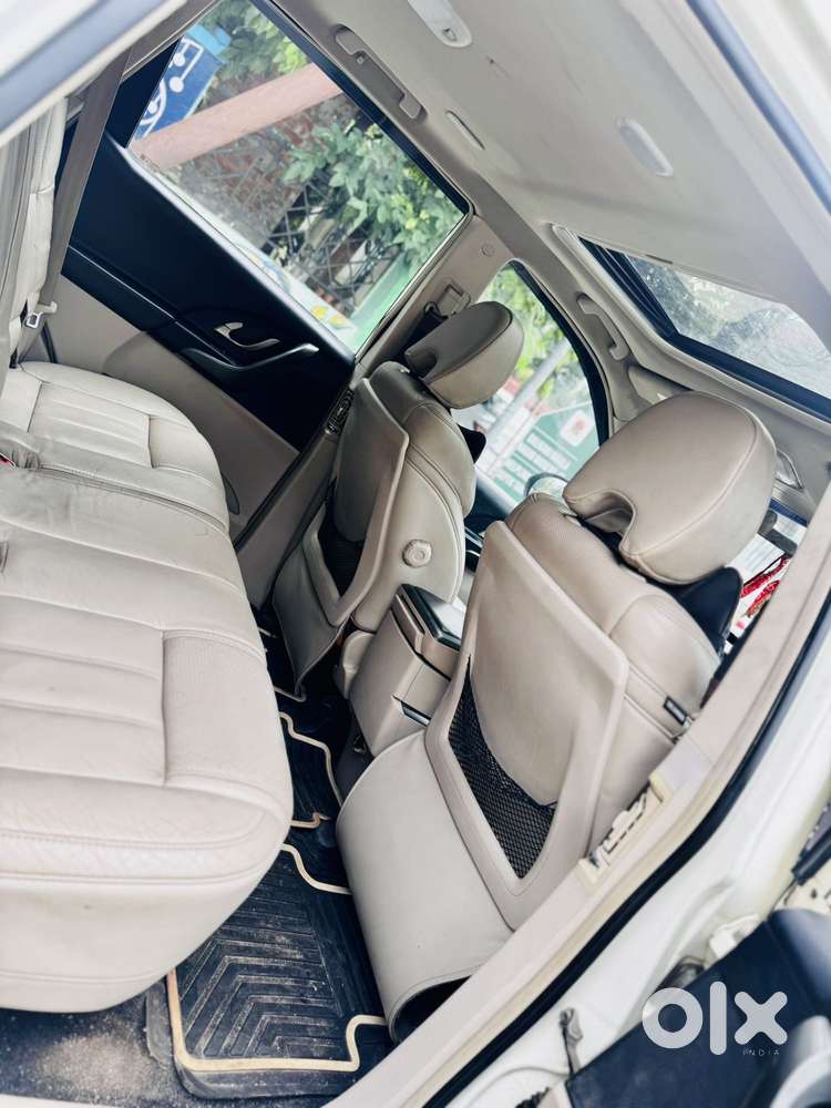 Mahindra Xuv500 2.2 W10, 2016, Diesel