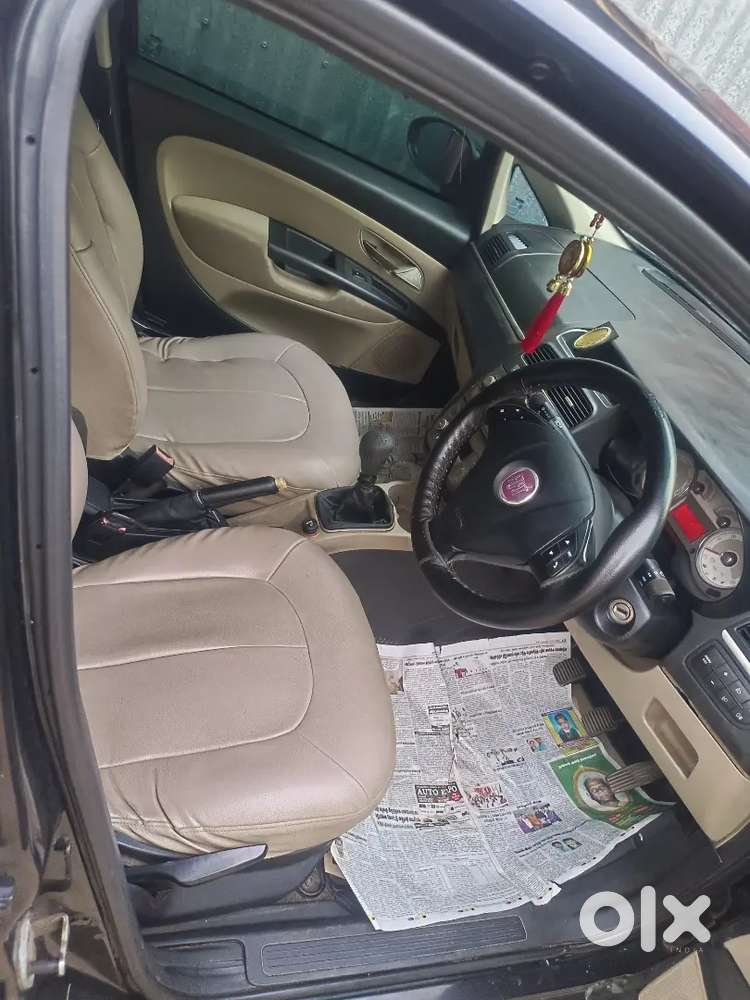 Fiat Linea Emotion 2009 Petrol Car