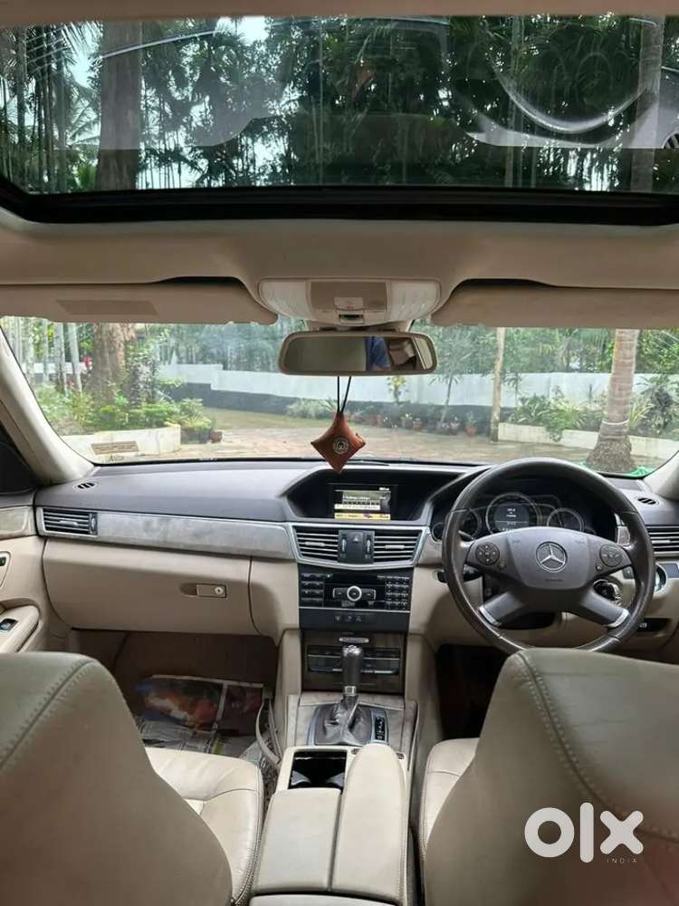Mercedes Benz E250 Cdi Blue Efficiency 2011 Model. Diesel Automatic.