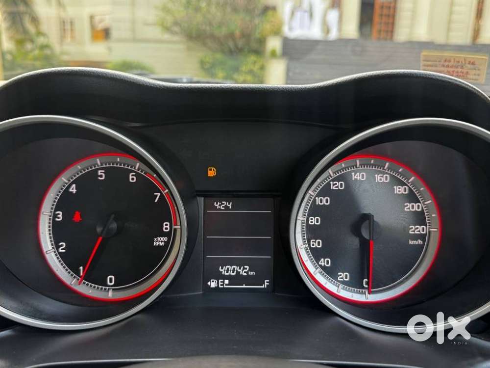 Maruti Suzuki Swift, 2023, Petrol