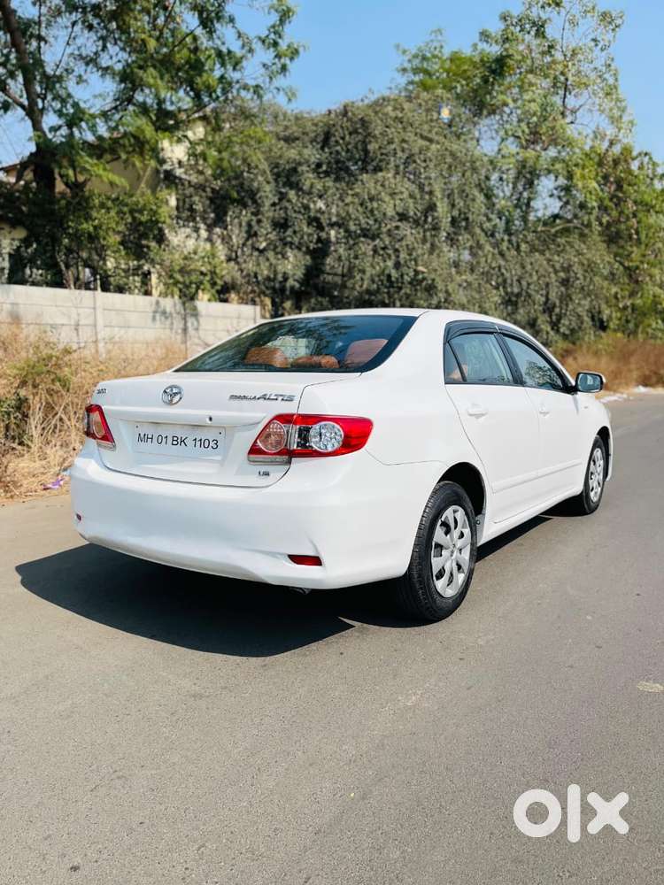 Toyota Corolla Altis J, 2013, Petrol