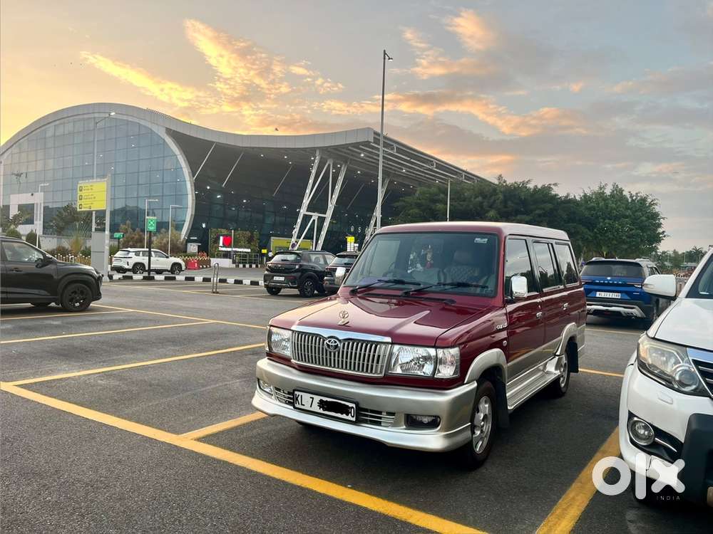 Showroom Condition-toyota Qualis Diesel 2004