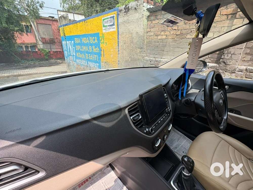 Hyundai Verna 2022 Diesel Well Maintained