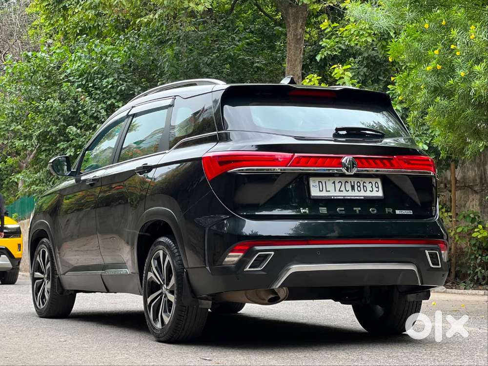 Mg Hector Plus Sharp Pro 1.5 Turbo Petrol Cvt 6 Str, 2023, Petrol