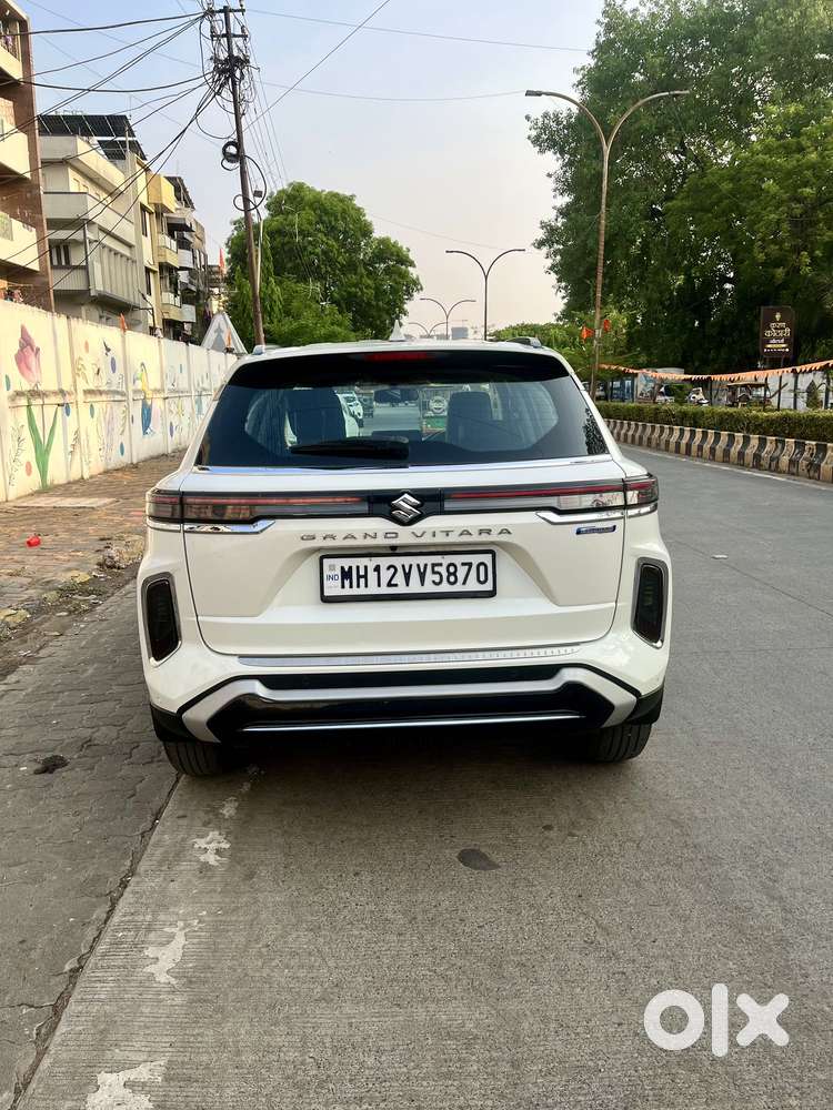 Maruti Suzuki Grand Vitara Smart Hybrid Alpha, 2023, Petrol