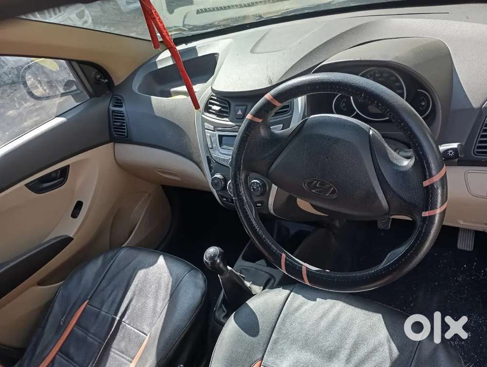Hyundai Eon Magna+ 2017 Petrol Manual