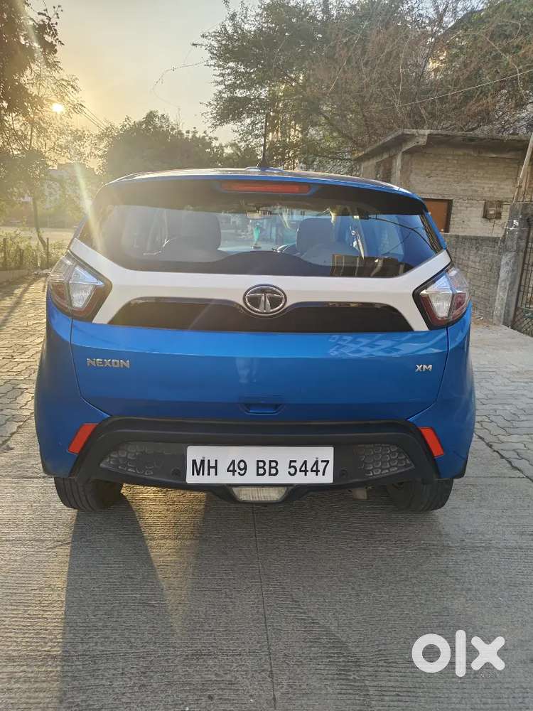 Tata Nexon !! 1.5 Diesel !! Fisrt Owner !! 60000 Driven