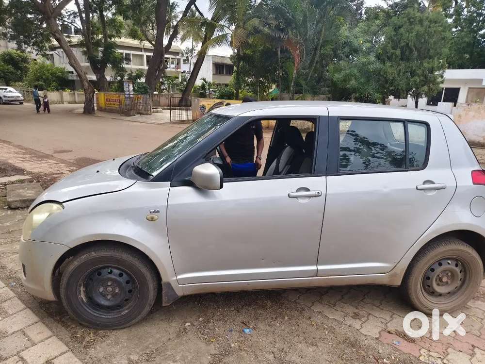 Maruti Suzuki Swift 2009 Diesel 226000 Km Driven