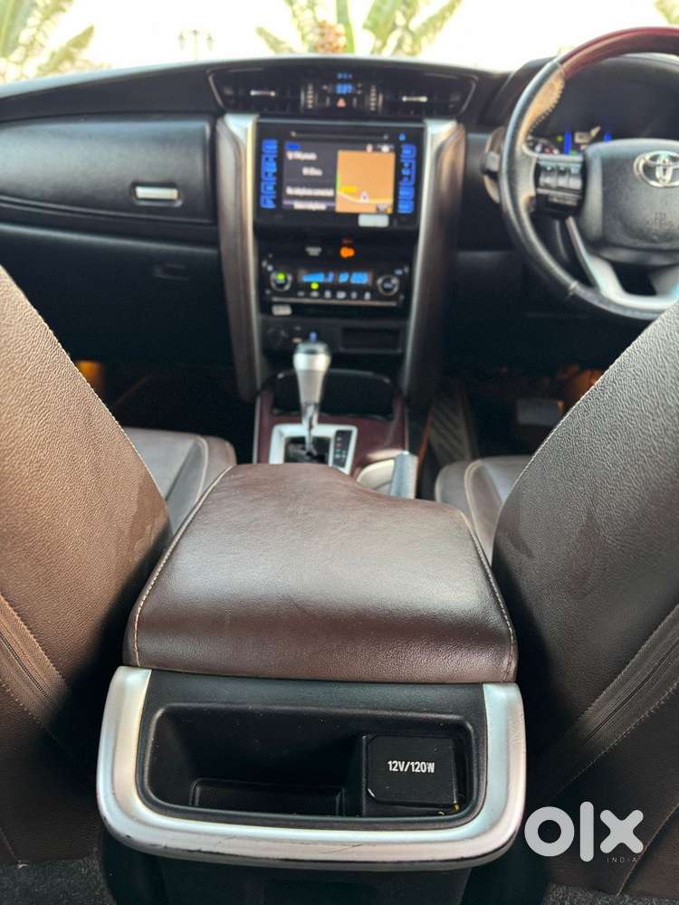 Toyota Fortuner 2.8 2wd Mt, 2016, Diesel