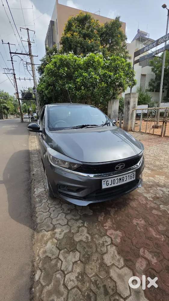 Tata Tiago Revotron Xt 2023 Year