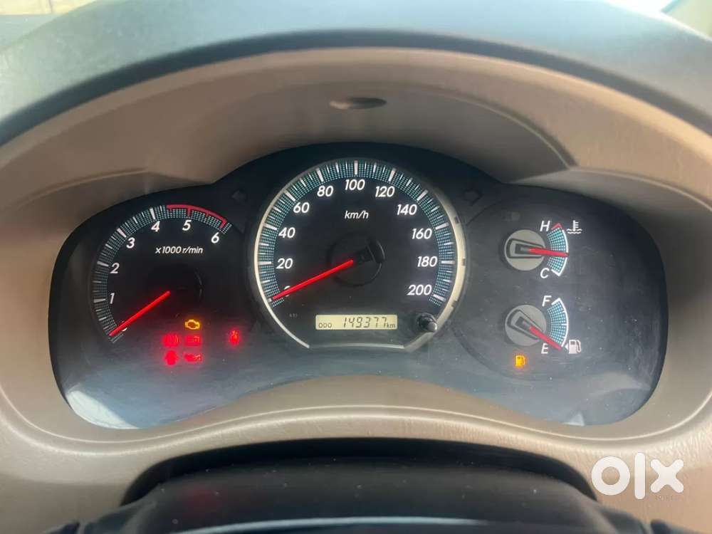 Toyota Innova 2009-2011 2.5 Vx 8 Str Bsiv, 2010, Diesel