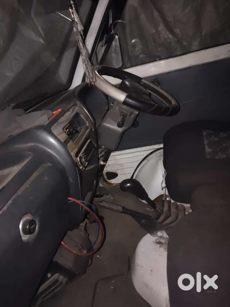 Maruti Suzuki Omni 2012