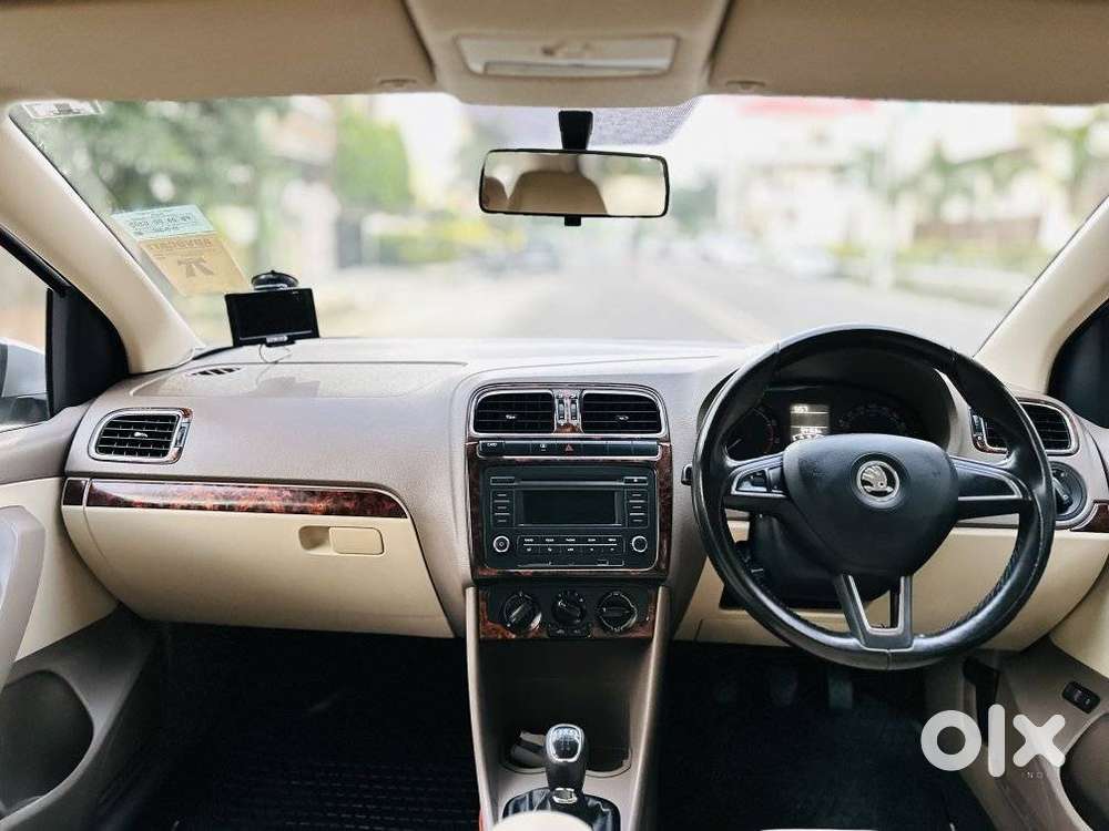 Skoda Rapid 1.6 Ambition Plus Mpi, 2016, Petrol