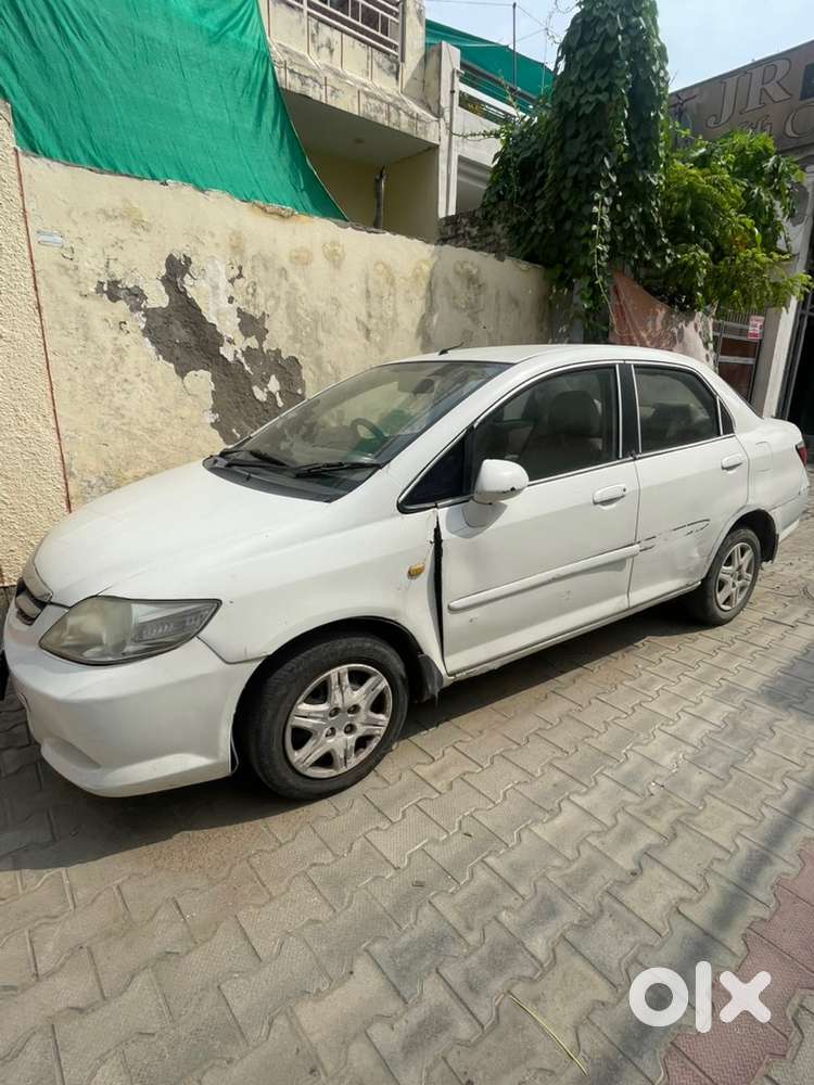 Honda City Zx 2005 Petrol Good Condition